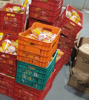 Vigilância Sanitária apreende 1.700kg de alimentos fora da validade