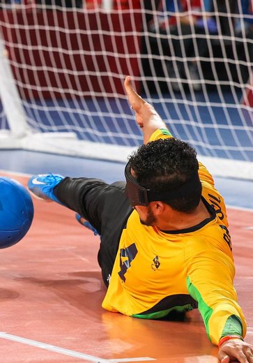 Goalball: seleção masculina bate Lituânia e fará final com China