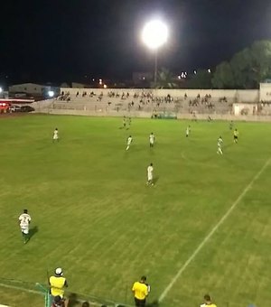 Com gol de pênalti, CSE vence amistoso com Belo Jardim (PE), em Palmeira dos Índios 