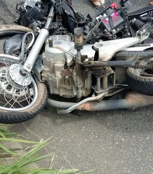 Colisão entre motocicleta e caminhão deixa vítima fatal