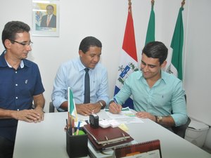 JHC destina mais de 2 Milhões para Arapiraca e Palmeira dos Índios