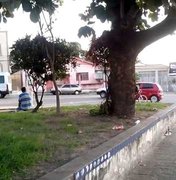 Motocicleta deixada em estacionamento de supermercado de Arapiraca é furtada