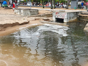 MPF cobra placas informando a balneabilidade das praias em Maceió