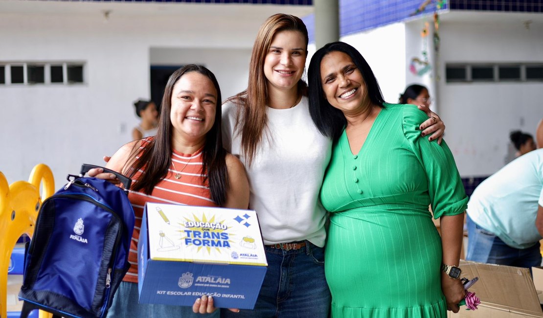 Prefeita Ceci garante reajuste de 6% e rateio para profissionais da educação em Atalaia