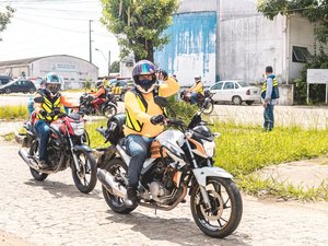 Mototaxistas têm até sexta-feira (4) para realizar procedimento de regulamentação junto à SMTT