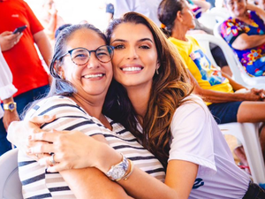 Marina Candia leva Olhar da Gente ao Feitosa e amplia acesso à saúde na comunidade