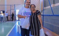 Prefeitura entregou 30 toneladas de peixe para a população