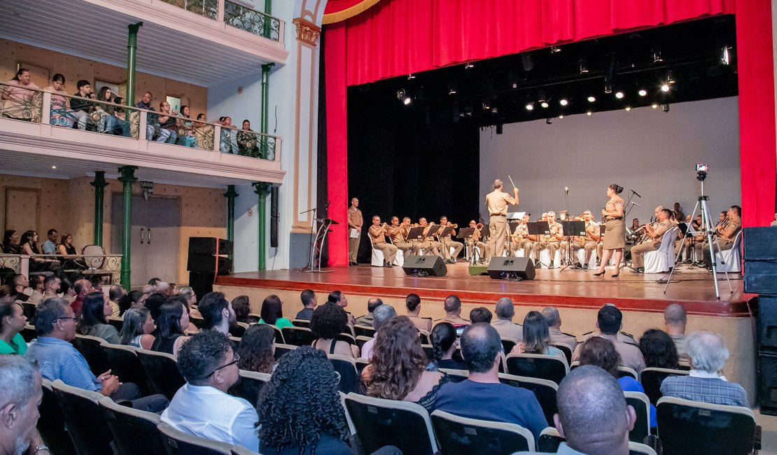 Banda da PMAL anuncia concertos de Natal