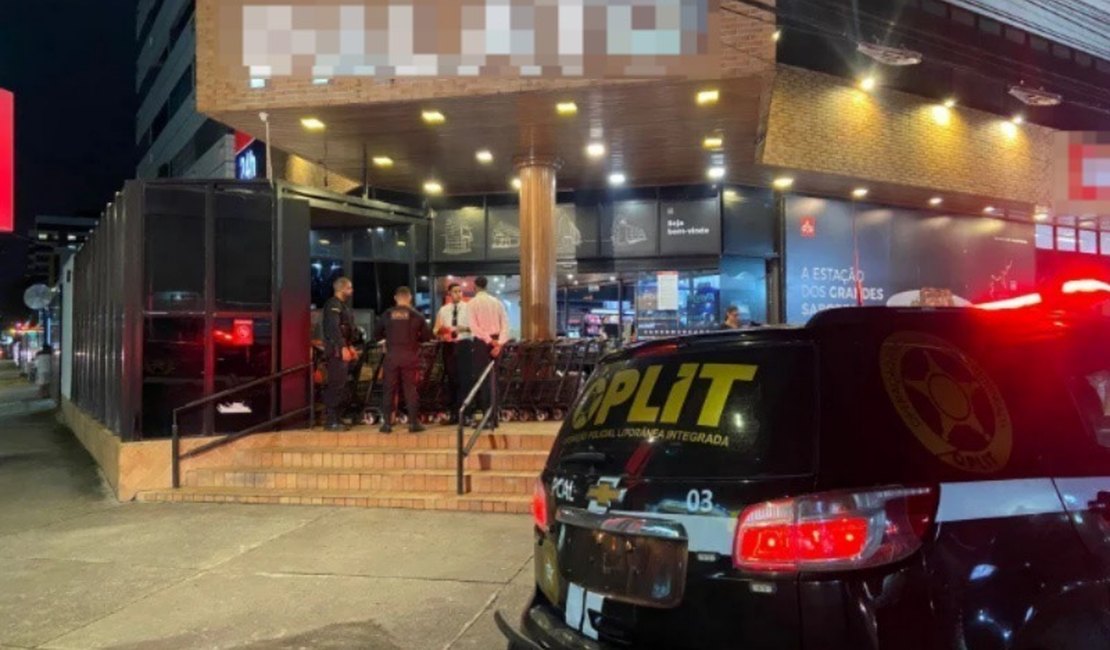 Funcionário de supermercado na Ponta Verde é preso por tentativas de furto no local e em outros comércios