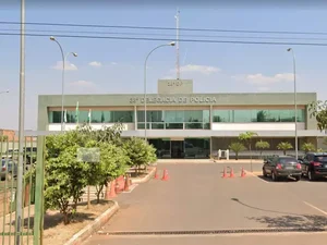 Farmacêutico é preso após lamber a nádega de uma jovem durante aplicação de injeção