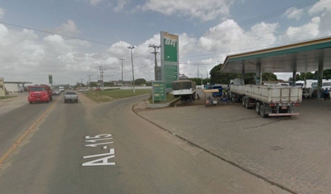 PM apreende arma de fogo em transporte complementar