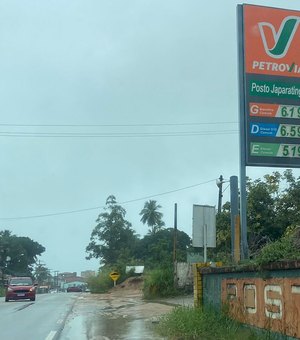 Preço do litro da gasolina em Japaratinga permanece acima do valor médio de Maceió