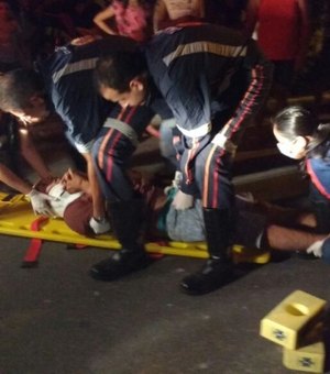 Embriagado, motociclista provoca acidente e fica ferido em bairro de Arapiraca