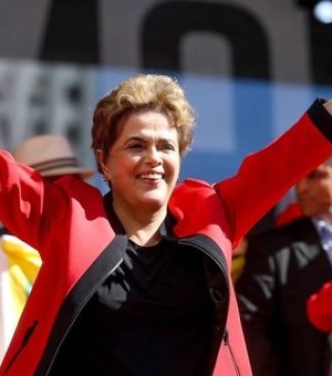 Dilma quer antecipar eleição presidencial para outubro