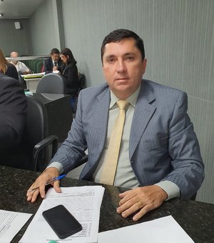 Vereador Rogério Nezinho comenta repercussão do projeto de prevenção ao suicídio em Arapiraca
