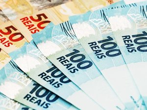 Brasileiros farão mais simpatias para ganhar dinheiro que para encontrar amor