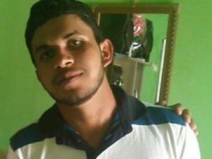 Família de Craíbas procura jovem desaparecido desde a última sexta-feira (28)