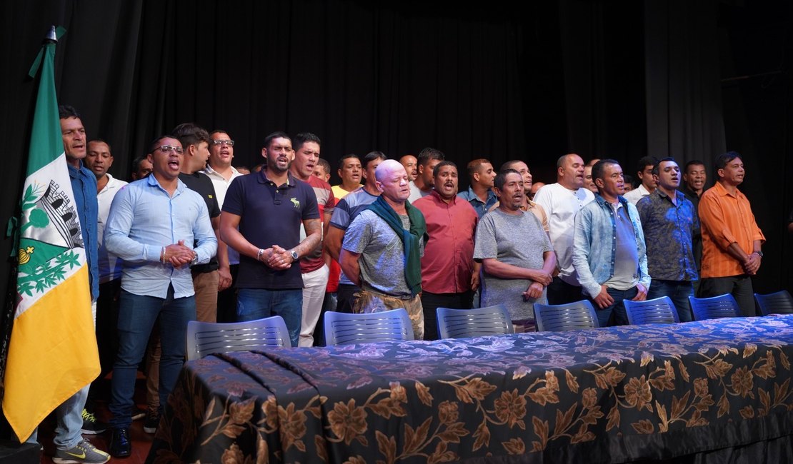 Sarau da EJA celebra cultura, aprendizado e inclusão no Planetário Municipal