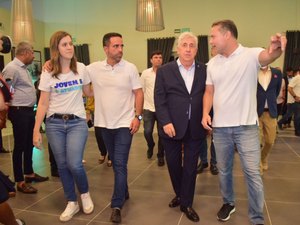 Com atuação de Cibele Moura e da ex-prefeita Emanuella Moura, Vila Galé é inaugurado na Barra