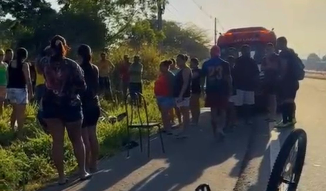 Ciclista de 42 anos morre após colisão na AL-220, em Arapiraca