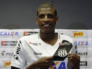 CSA acerta contratação do volante Bruno Ramires, ex-Ponte Preta