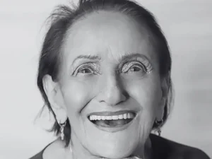 Morre a influenciadora Amalia Thereza, conhecida como “Vó da Pomba”