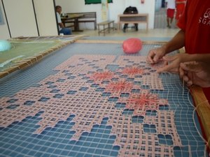 Em homenagem ao Dia das Mães, Governo Presente distribuirá kits de cama e de bebê em maternidades