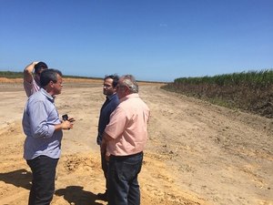 Obra da via que liga o aeroporto à Cachoeira do Meirim será retomada