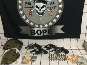 [Vídeo] Traficante é morto em troca de tiros com a polícia em Roteiro 