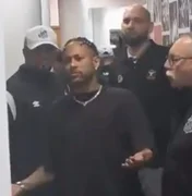 'Vacilão': veja o momento que Neymar é xingado por jornalista