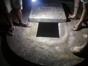 Corpo é encontrado dentro de cacimba, em praça de Arapiraca