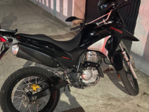 Motoqueiro é preso após realizar manobras perigosas no Centro de Arapiraca