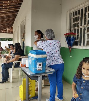 Campanha de vacina contra a Influenza movimenta a zona rural de Palmeira
