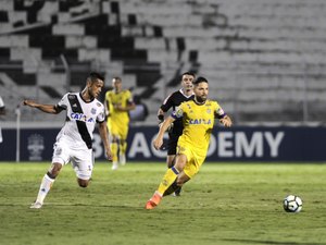 Ponte Preta vence o Flamengo e deixa o Z-4 do Brasileirão