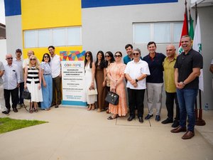 Prefeito Marcelo Beltrão entrega UBS Comendador Rubem Wanderley totalmente requalificada