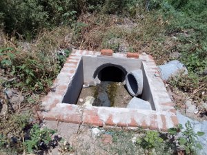 Obra paralisada no conjunto Valdeci Mota em Palmeira dos Índios prejudica moradores