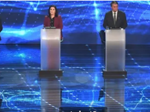 Briga nos bastidores e ataques diretos entre Lula e Bolsonaro marcam 1º debate na TV