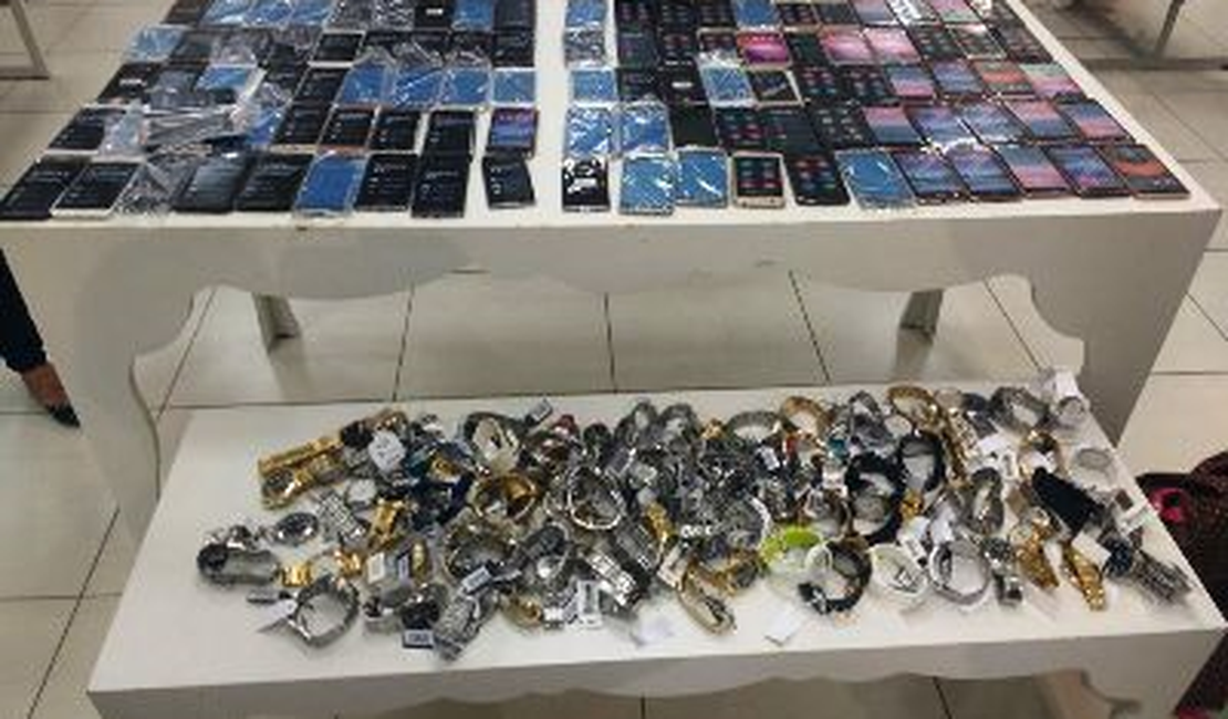 Goiano é preso em shopping de Maceió com 100 celulares furtados