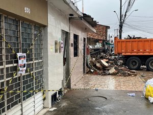 Imóveis atingidos por explosão de casa incendiada passarão por avaliação