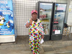 Artista de rua de Palmeira dos Índios passa por dificuldades e pede ajuda