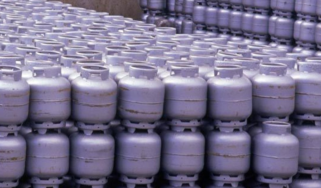 Com reajuste, botijão de gás pode custar até R$40 em Arapiraca