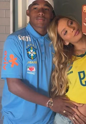 Endrick fala sobre o filho e diz que quer ser lembrado além do futebol