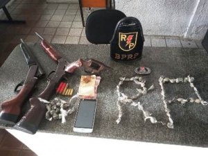 Homem é preso com três armas de fogo e drogas em União dos Palmares