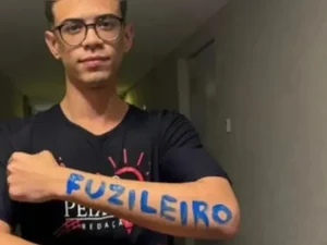 Suspeito de envolvimento em morte de jovem no Jacintinho é solto após audiência