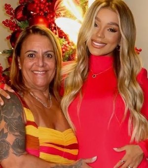 Mãe de Brunna Gonçalves chega aos EUA para esperar nascimento da neta, Zuri