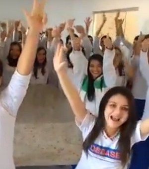 Estudantes gravam vídeo com mensagem de fé e otimismo para professor Abel