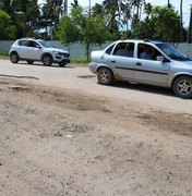 Divisa de Alagoas com Pernambuco é marcada por buracos na AL 101 Norte