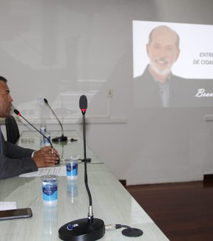 Câmara homenageia ex-vereador Bráulio Cavalcanti com Título de Cidadão Benemérito 