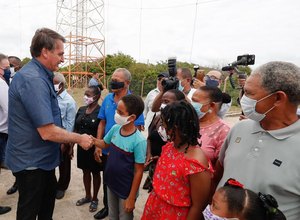 Bolsonaro: novo auxílio pode começar em março e durar até quatro meses