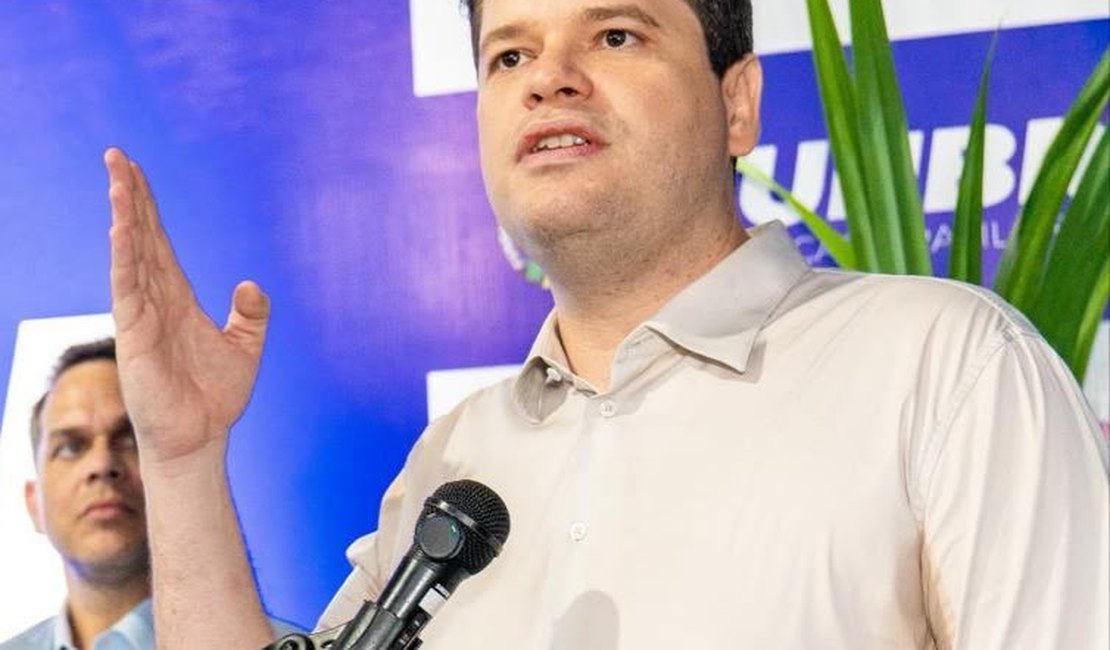 Davi Davino Filho destaca resultados da FUNBRASIL e construção do novo hospital no Benedito Bentes